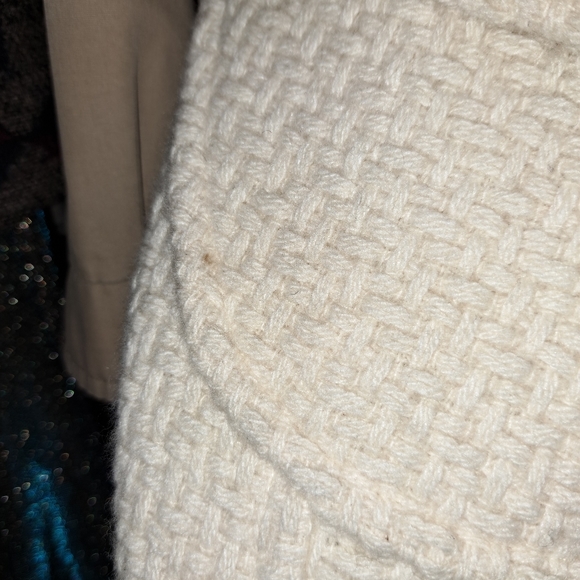 Nicole Miller Cream Winter Fur trim Knit Coat - Picture 15 of 16